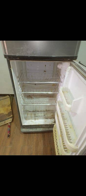 orient refrigerator for sell urgent 2