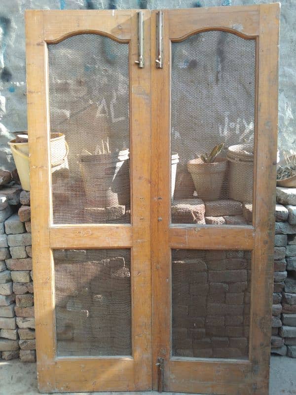 size 4ft by 6.6ft total diyar wood door 2