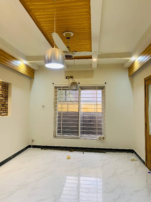 Beautiful and luxury upper portion for rent in DHA phase 2 Islamabad. 4