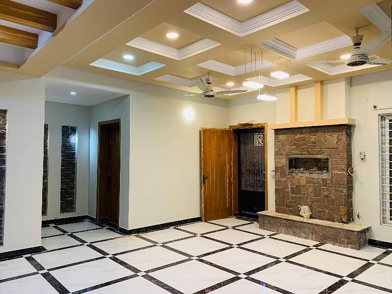 Beautiful and luxury upper portion for rent in DHA phase 2 Islamabad. 10