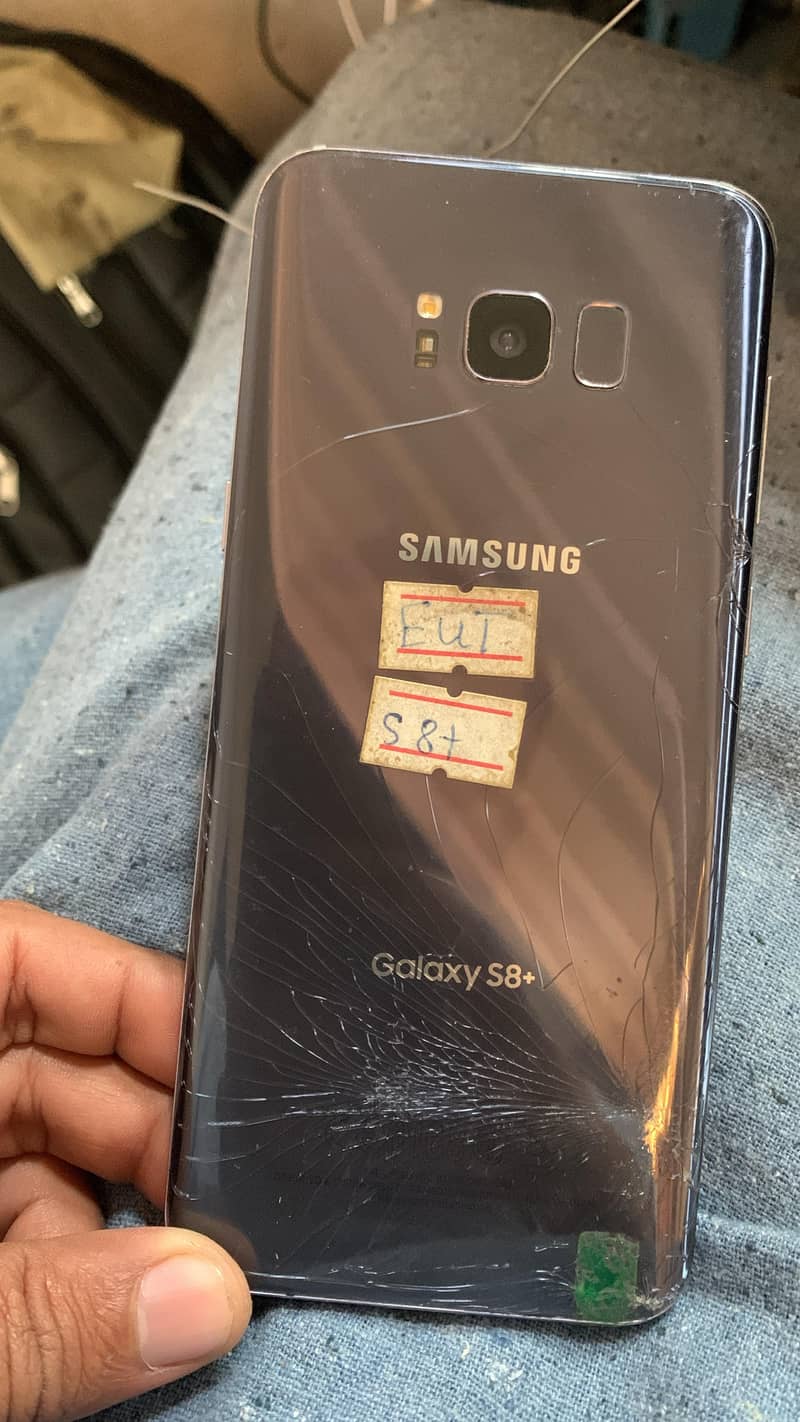 Samsung Mobile S8 Plus ¬e 8 1