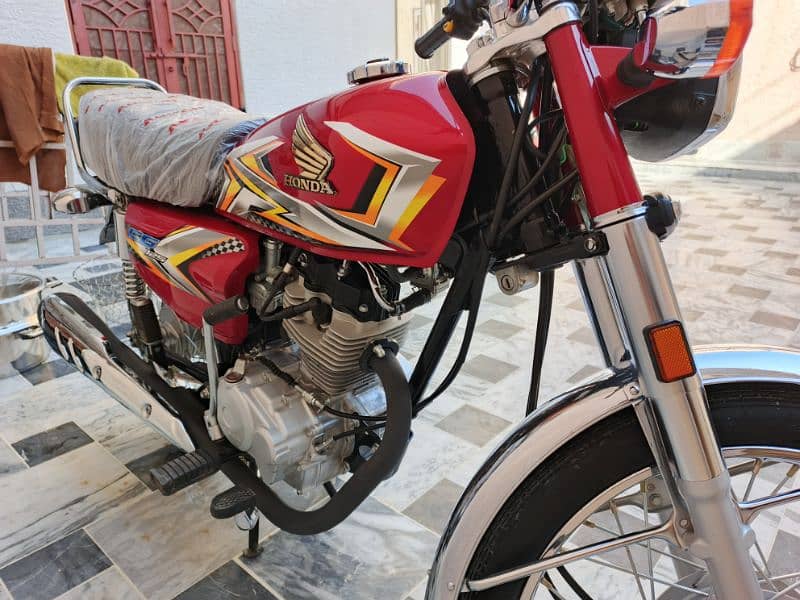 Honda CG 125 (2025/24) 2