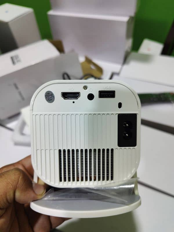 Salange P330 Android Projector 2