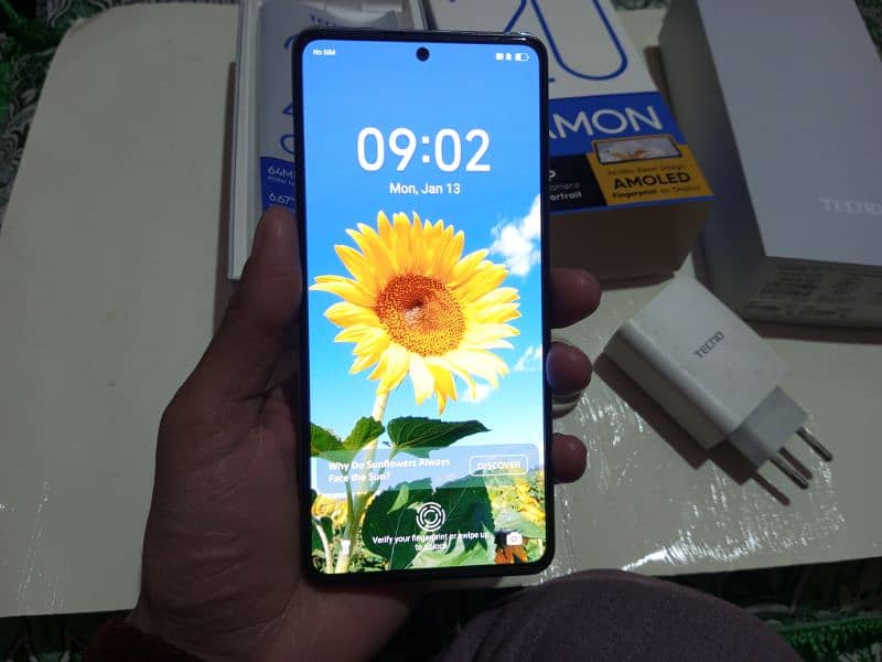 Tecno Camon 20 8+8/256 10/10 4