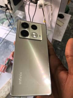 Infinix note 40 8/256 full warranty