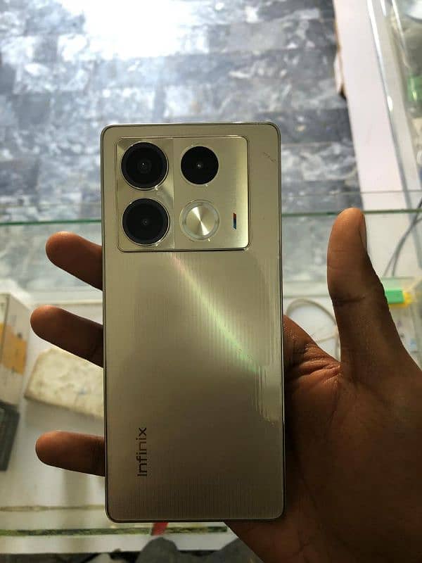 Infinix note 40 8/256 full warranty 4