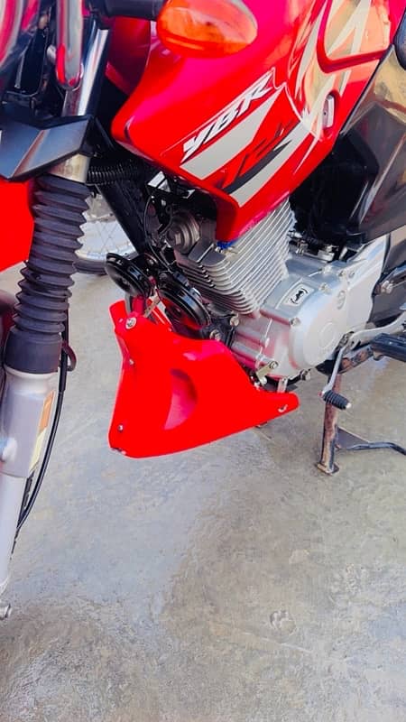 Ybrg 125 2017 model lush condition just like brand new 9