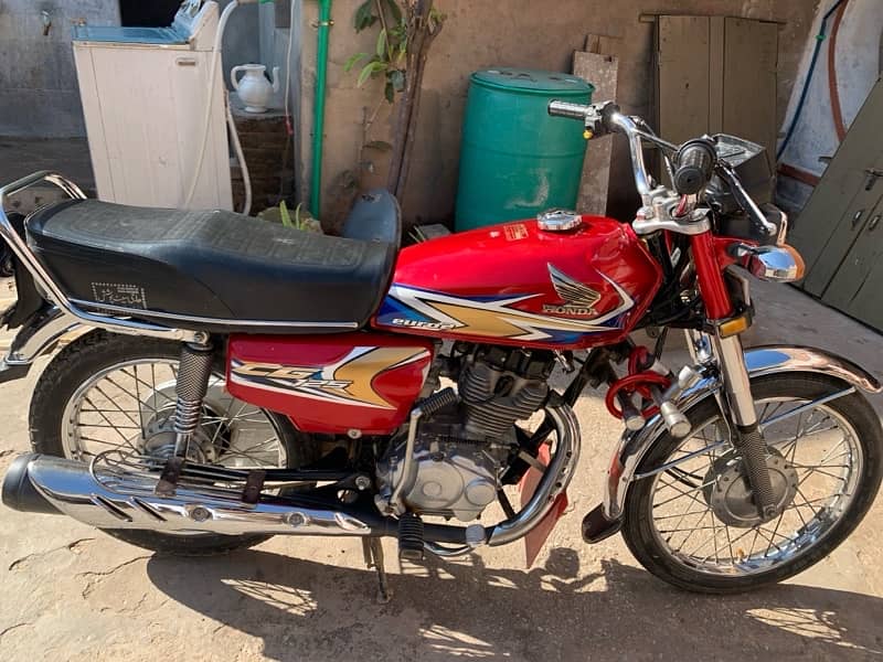 Honda CG-125 2020 Model. 1