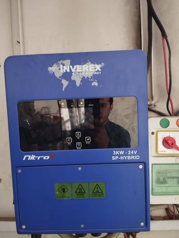 Inverex nitrox 3kw with Solar Panels 0