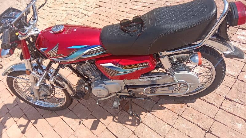 Honda 125 model 2024 new condition 4