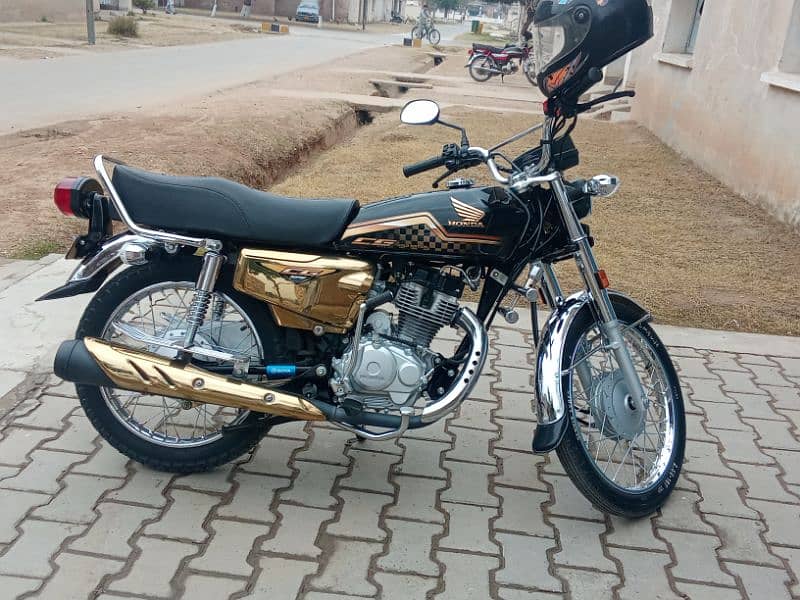 Honda CG 125 gold Edition 2