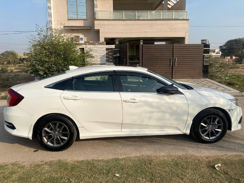 Honda Civic Oriel 2019 11