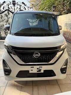 Nissan Roox 2021