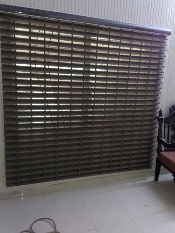 window blinds 9