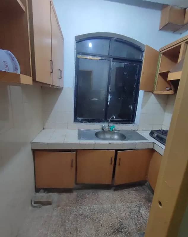 G-11/3 PHA E-Type 2nd Floor Flat For Rent 8