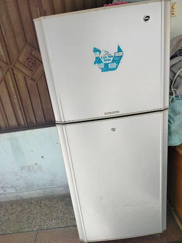 Refrigerator for sale. cell 03006082318 0