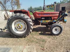 Tractor 640