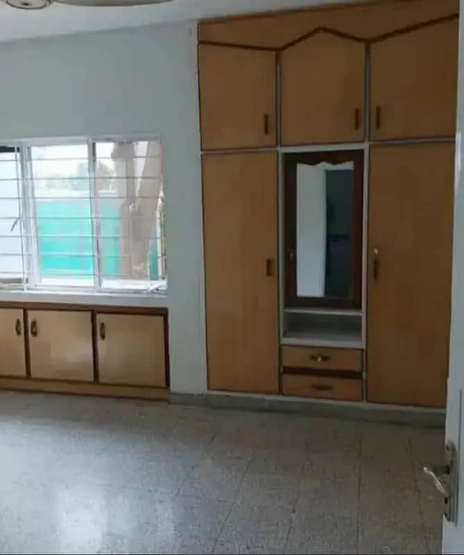 G-11/4 PHA D-Type First Floor Flat For Rent 4