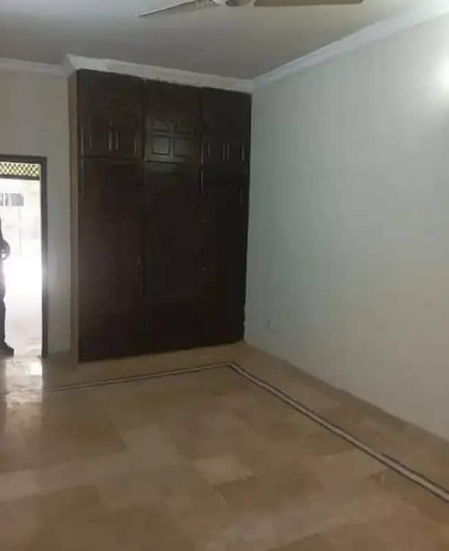 G-11 Size 25 50 Beautiful Ground Floor Portion For Rent 2