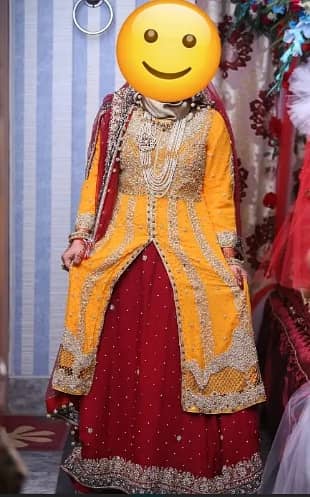 Bridal lehnga just 1 time used 0/3/1/3/4/1/1/6/9/8/4 1