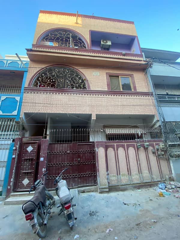 SECTOR 15-A/3 BEAUTIFUL G+3 HOUSE, WEST OPEN, NEAR MAIN ROA, NAGAN CHOWRANGI, BUFFER ZONE BEST FOR RENTAL INCOME 1