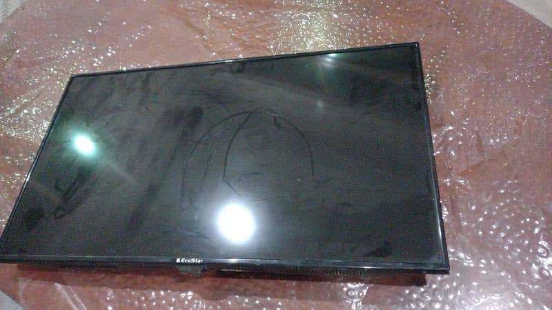 Ecostar 40 inch simple led tv good condition no fault 0