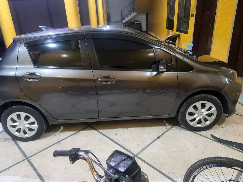 Toyota Vitz 2014 3