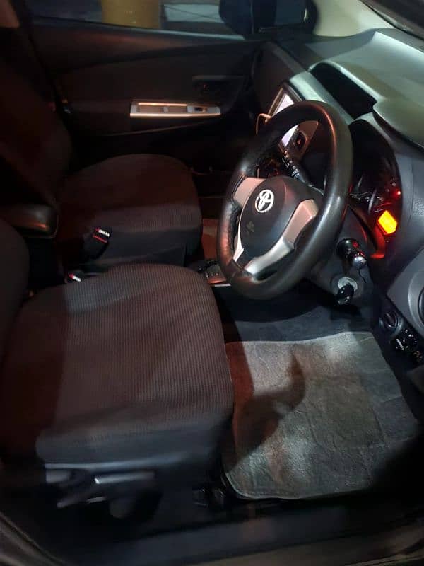 Toyota Vitz 2014 7