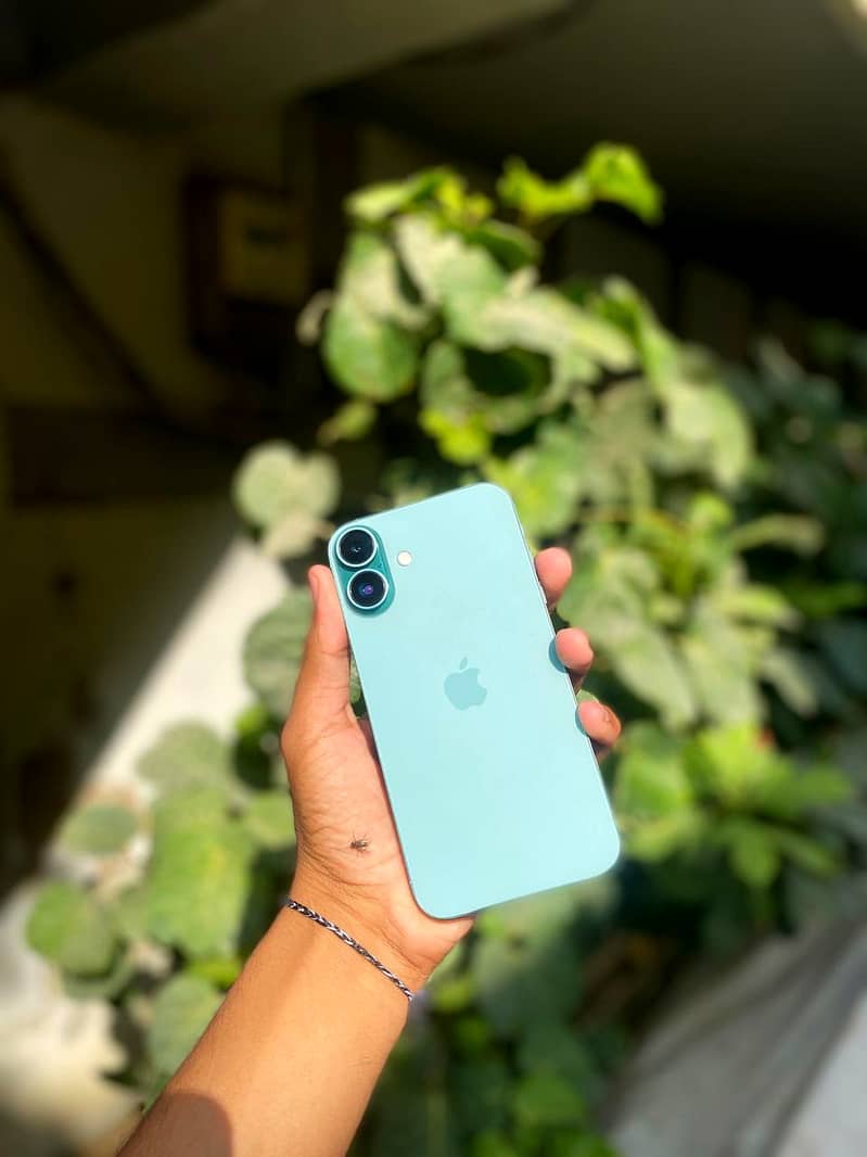 iPhone XR convert 16 Teal Colour 7