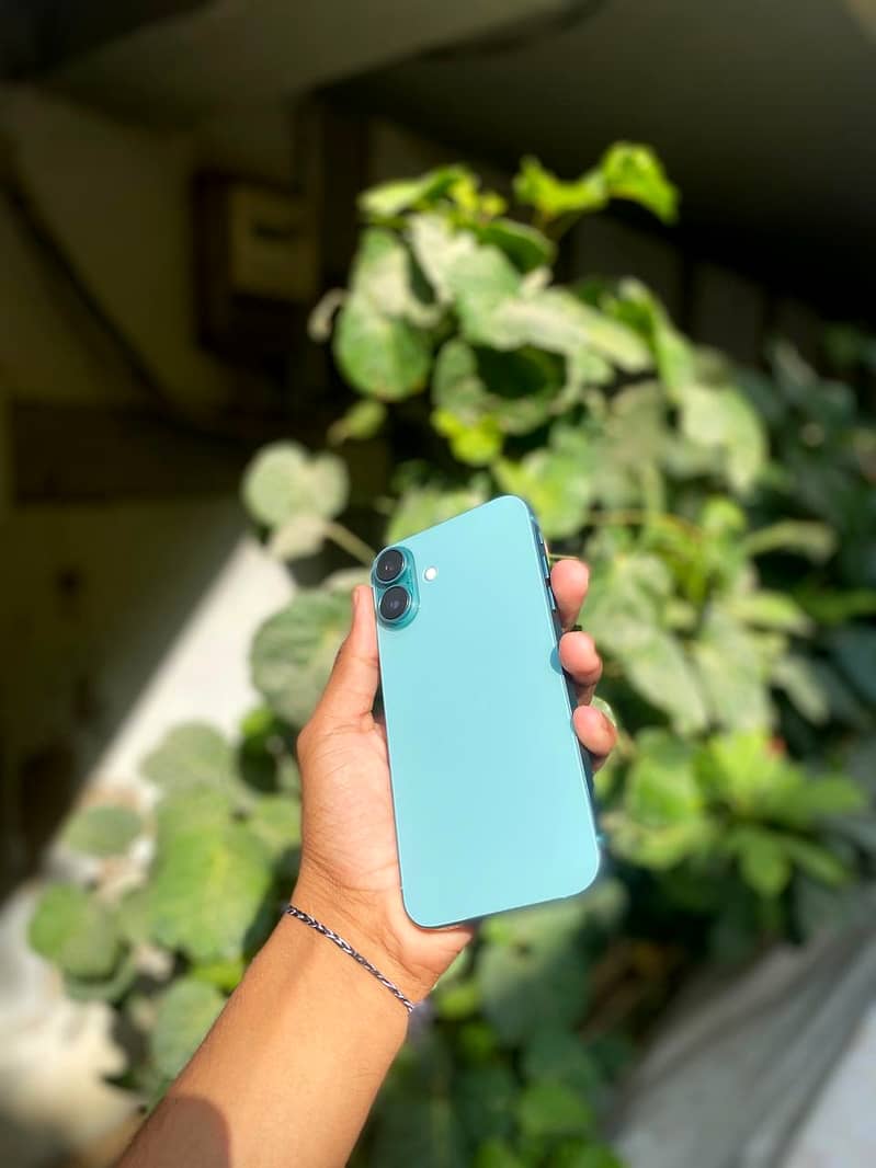 iPhone XR convert 16 Teal Colour 9