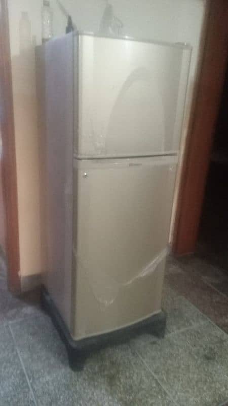 Dawlance Inverter refrigerator for sale 0