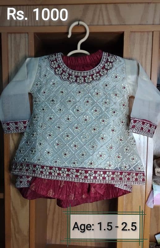 Slightly used baby girls fancy dresses / clothes 2