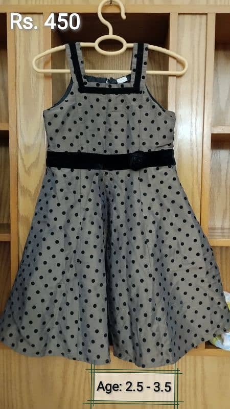 Slightly used baby girls fancy dresses / clothes 10