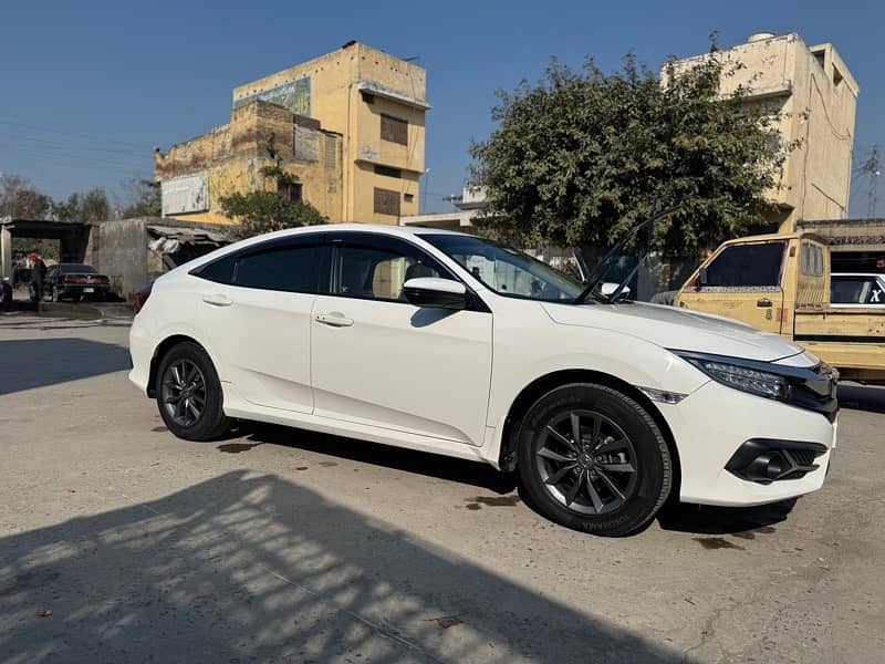 Honda Civic VTi Oriel Prosmatec 2021 1