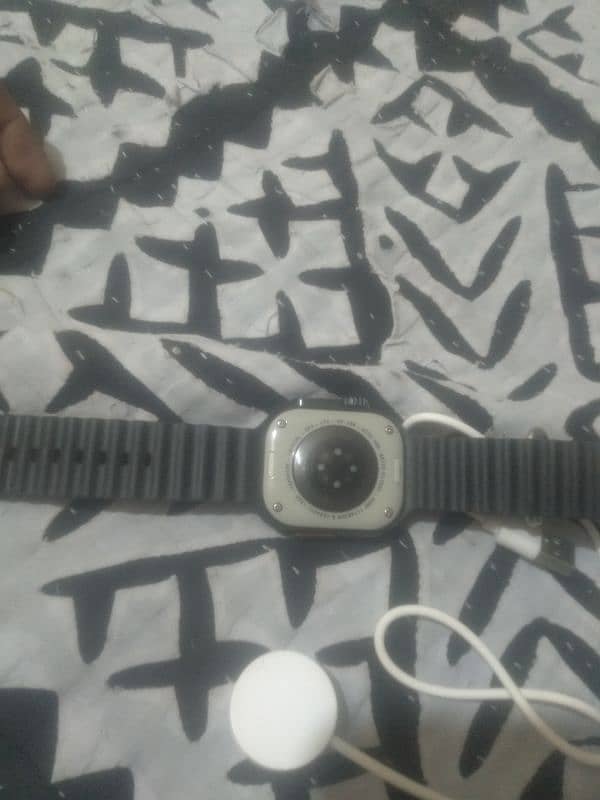 ultra HD big watch 4