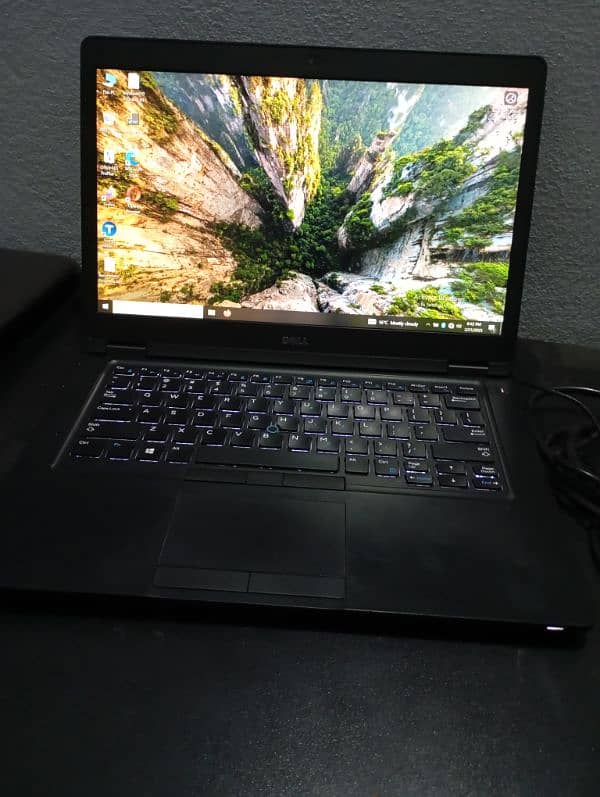 Dell Laptop 7th Generation Core i5 1