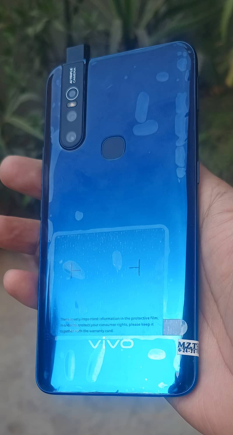 Vivo V15 Dual Sim 8+256 GB 2