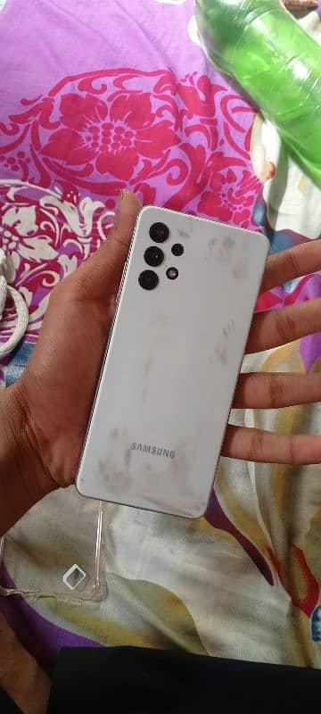 Samsung Galaxy A32 1