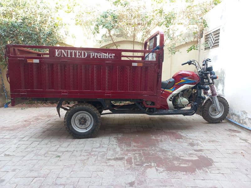 United Motorcycle Loader 150cc red color 2