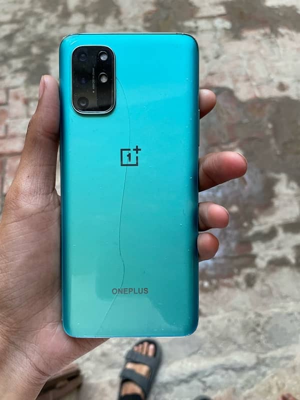 one plus 8t 1