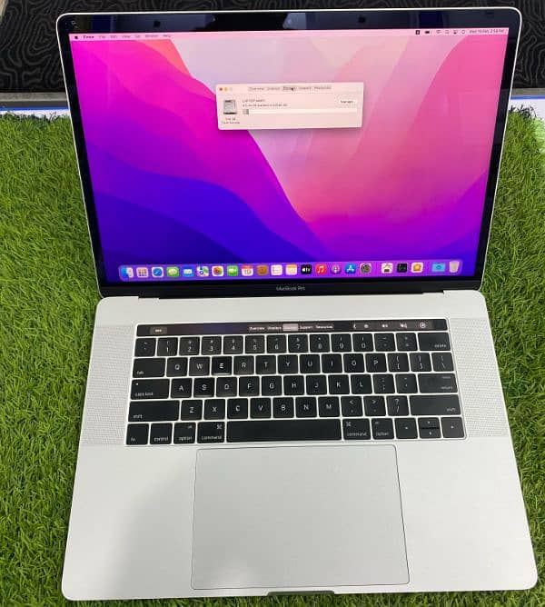 MACBOOK PRO 2016 15"  (CORE I7) (16/512) 6