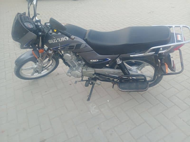 Suzuki Gd110s 1