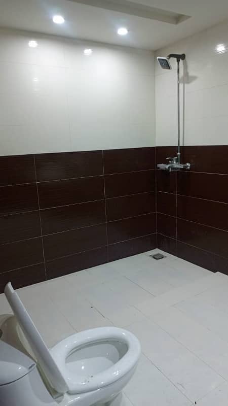 1 Kanal House for Rent in Johar Town for Family and Silent office (Call center + Software house) 20