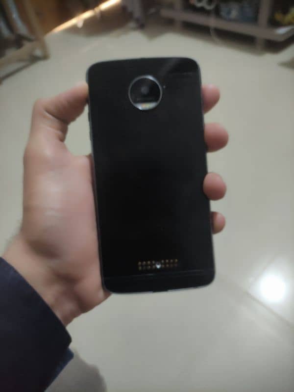 Motorola z Force 1