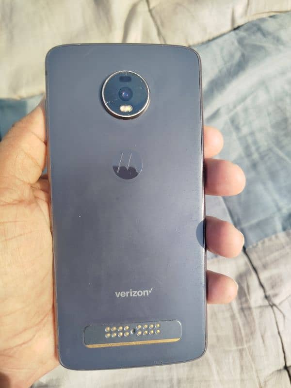 Motorola Z4, Non PTA 1