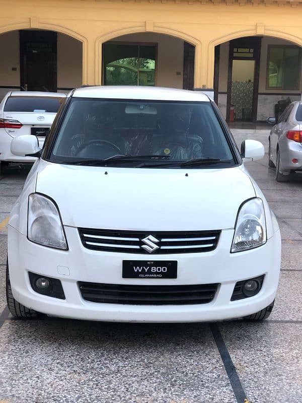 Antique car Suzuki Swift 2012 DLX 1.3.       03329960149 0