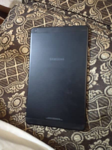 Samsung tablet t290 1