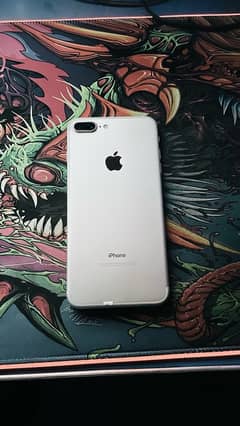 Iphone 7plus 128gb pta approved silver color in 10/10 condition