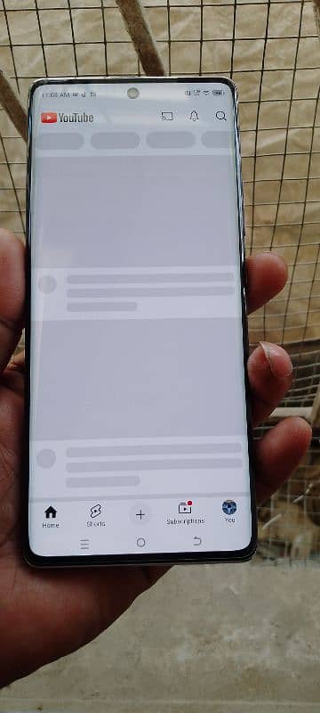 itel s25 ultra 8+8 265  screen pe ek bhi nishan ni h 2