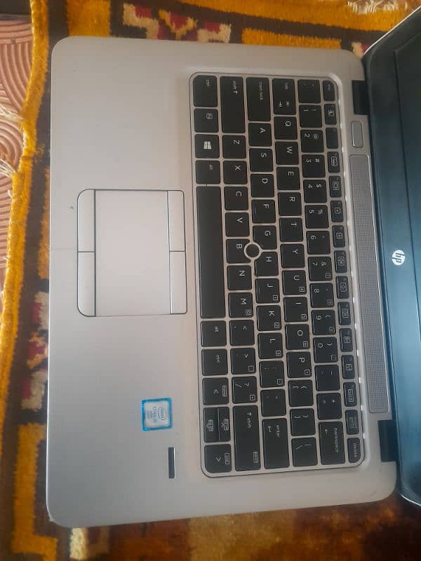 HP EliteBook 820 G3,core i5 6th gen, 256GB SSD, 8GB RAM 0